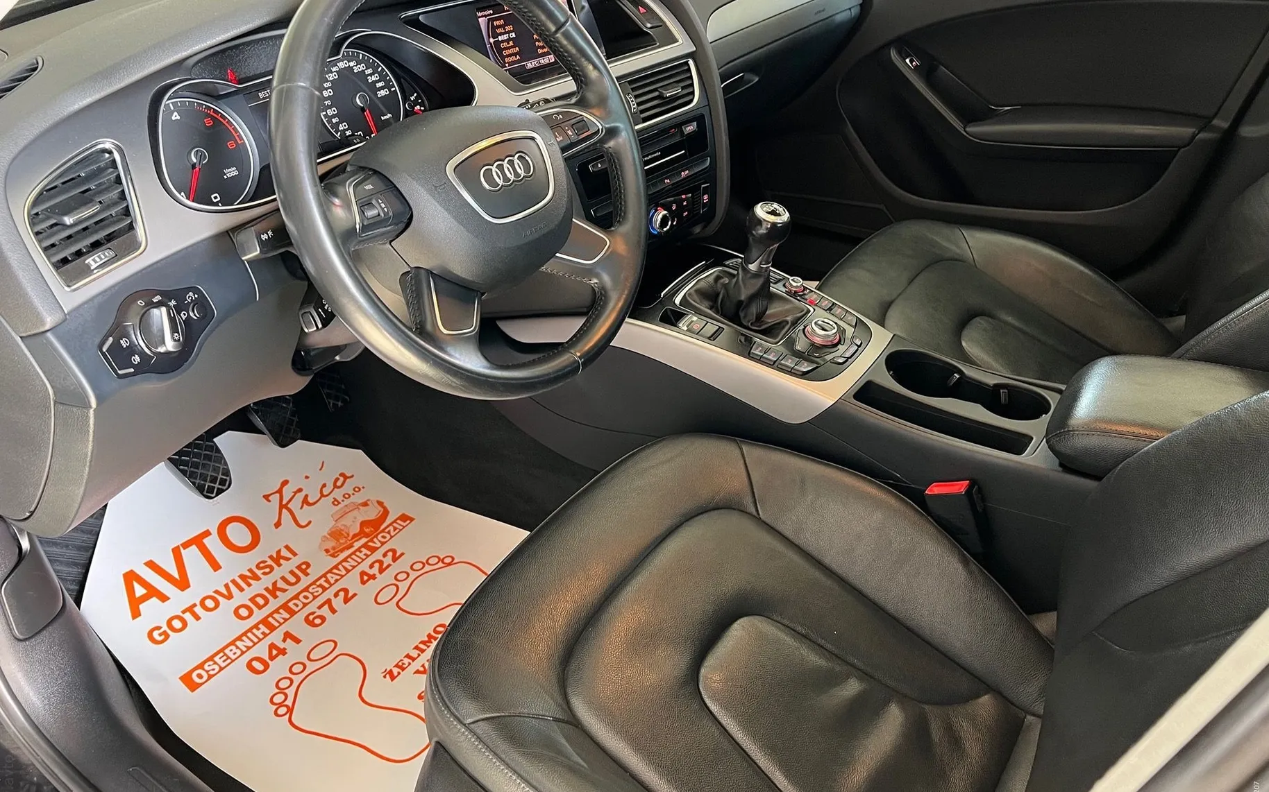 Notranja slika - Audi A4 Avant - 2.0 TDI-BI-XENON-LED-PANORAMA-NAVI-USNJE-GRETJE S - 9