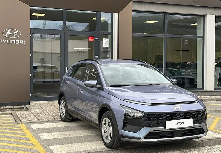 Zunanja slika - Hyundai Bayon - 1.0 T-GDI Life°°Rg. - 1