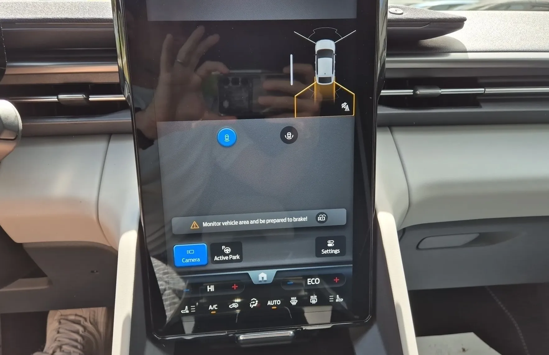 Zunanja slika - Ford Capri - 79 kWh 250 kW  340 KM  samodejni AWD - 19