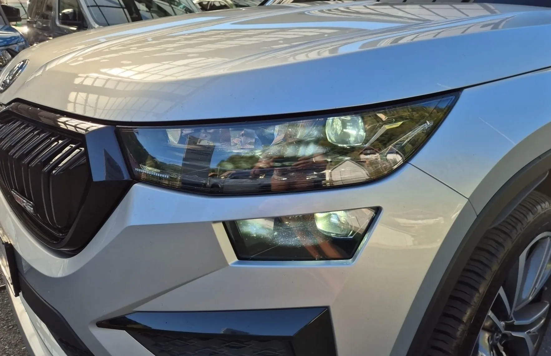 Zunanja slika - Škoda Kodiaq - 4x4 2.0 TSI RS DSG-SLO-1.LAST.-FUL OPREMA-ODLIČEN - 7