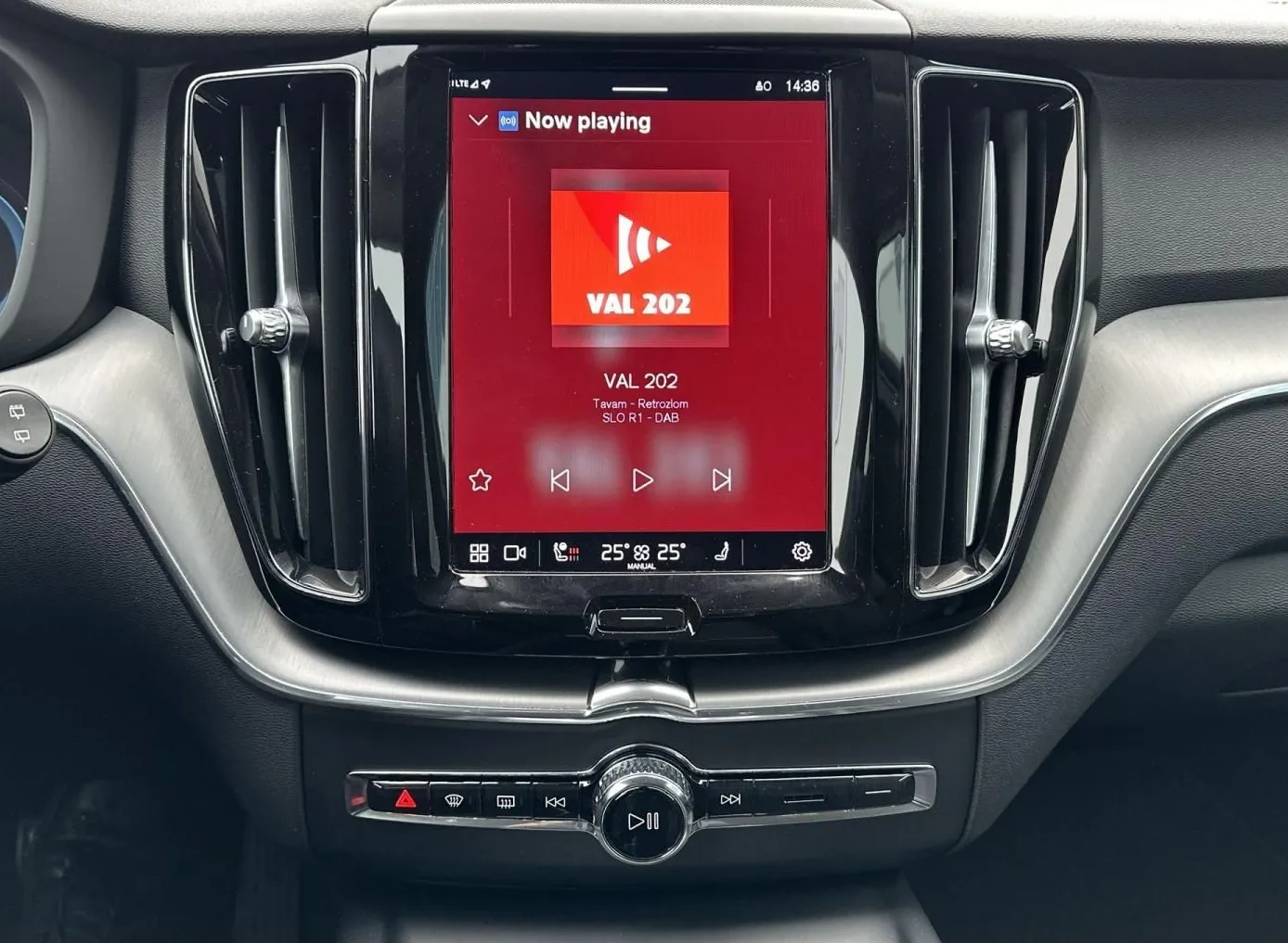 Zunanja slika - Volvo XC60 - B4D Core Avt. LED-KAMERA-KEYLESS - 20