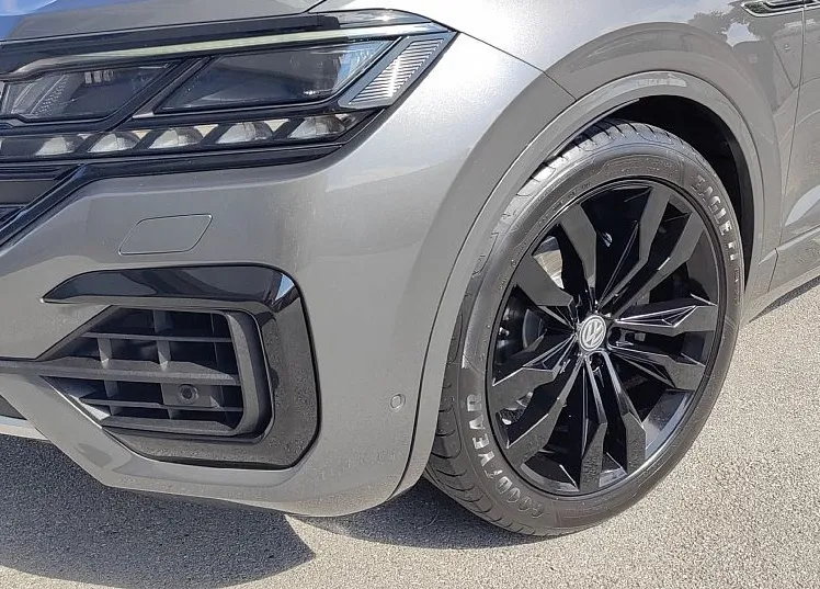 Zunanja slika - Volkswagen Touareg - 3.0-V6-286KM-2X-R-LINE-MATRIX-KAMER-ACC-21C-HEAD-U - 8