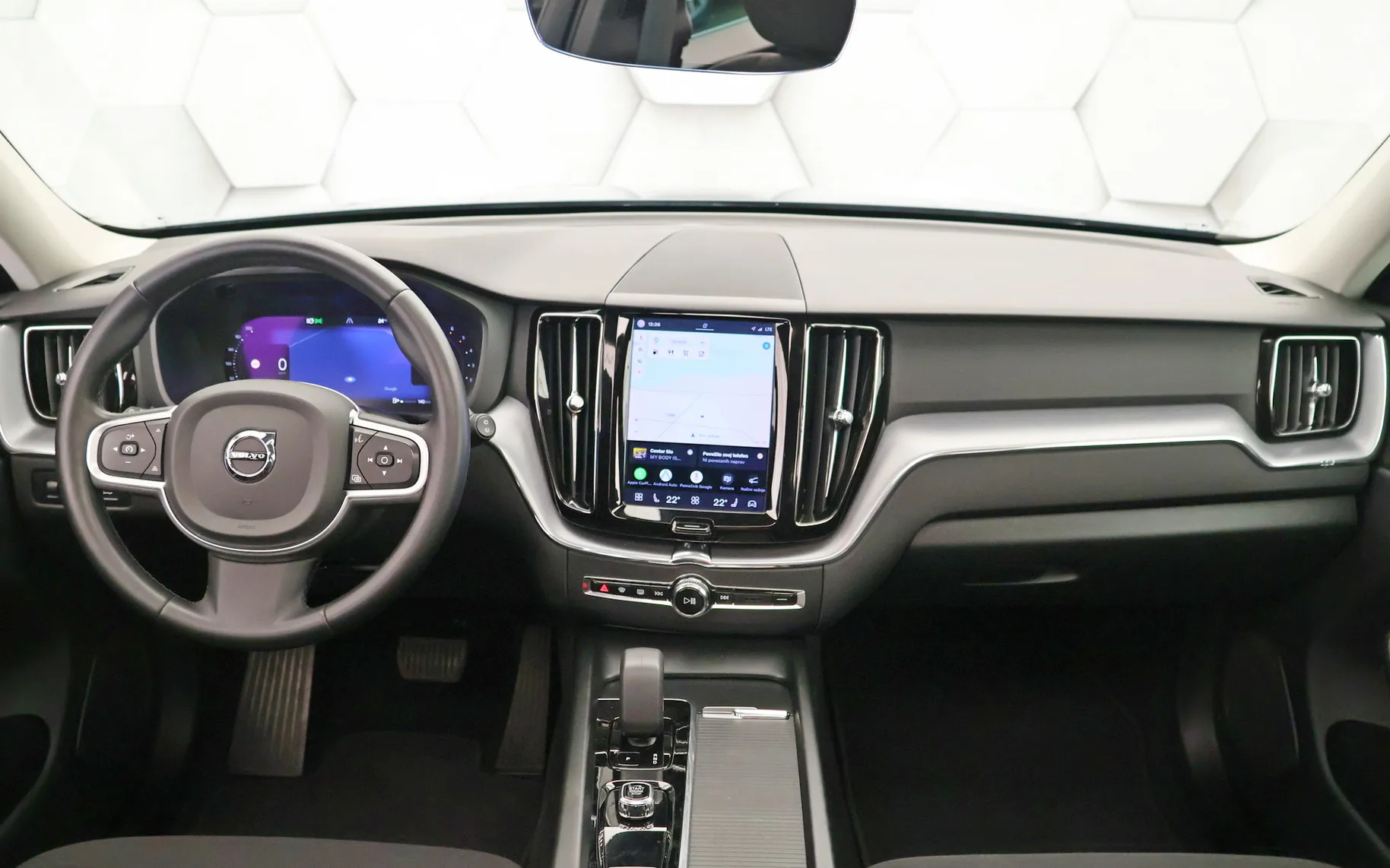 Zunanja slika - Volvo XC60 - B4D 2.0d Geartronic Essential 197KM - 7