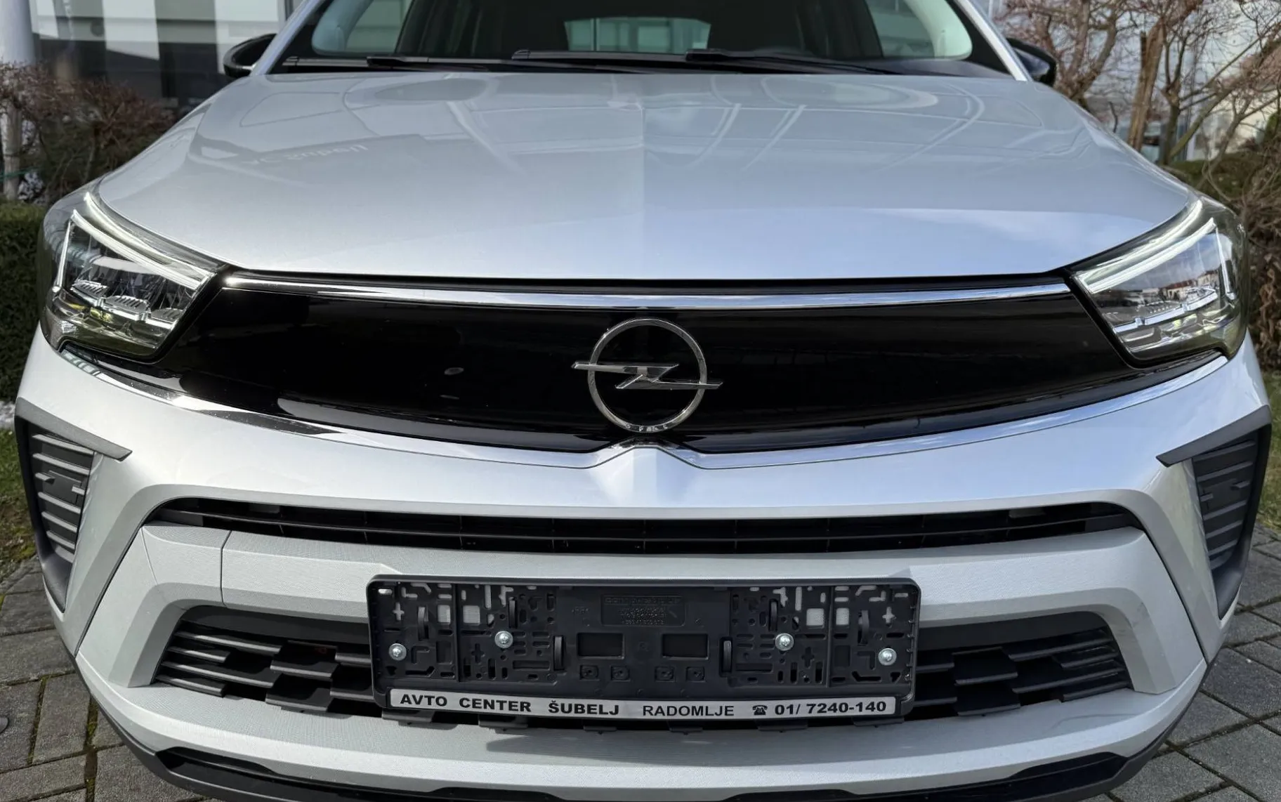 Zunanja slika - Opel Crossland - 1.2 TURBO 81KW ELEGANCE... - 2