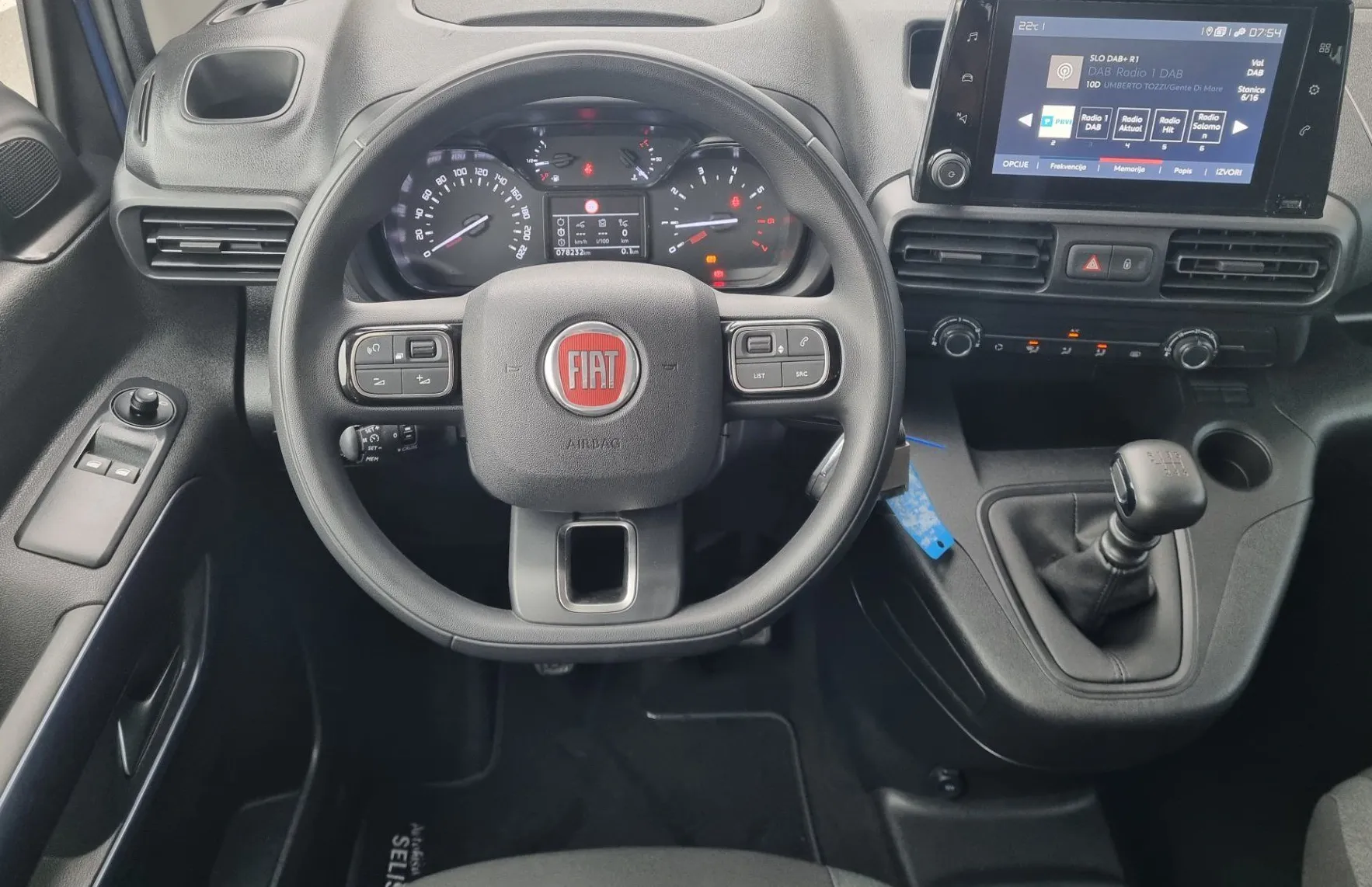 Zunanja slika - Fiat Doblo - 1.5 BlueHDi L1 - 21