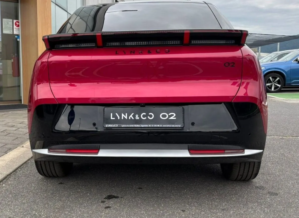 Zunanja slika - Lynk & Co 02 - MORE 66kWH - 5