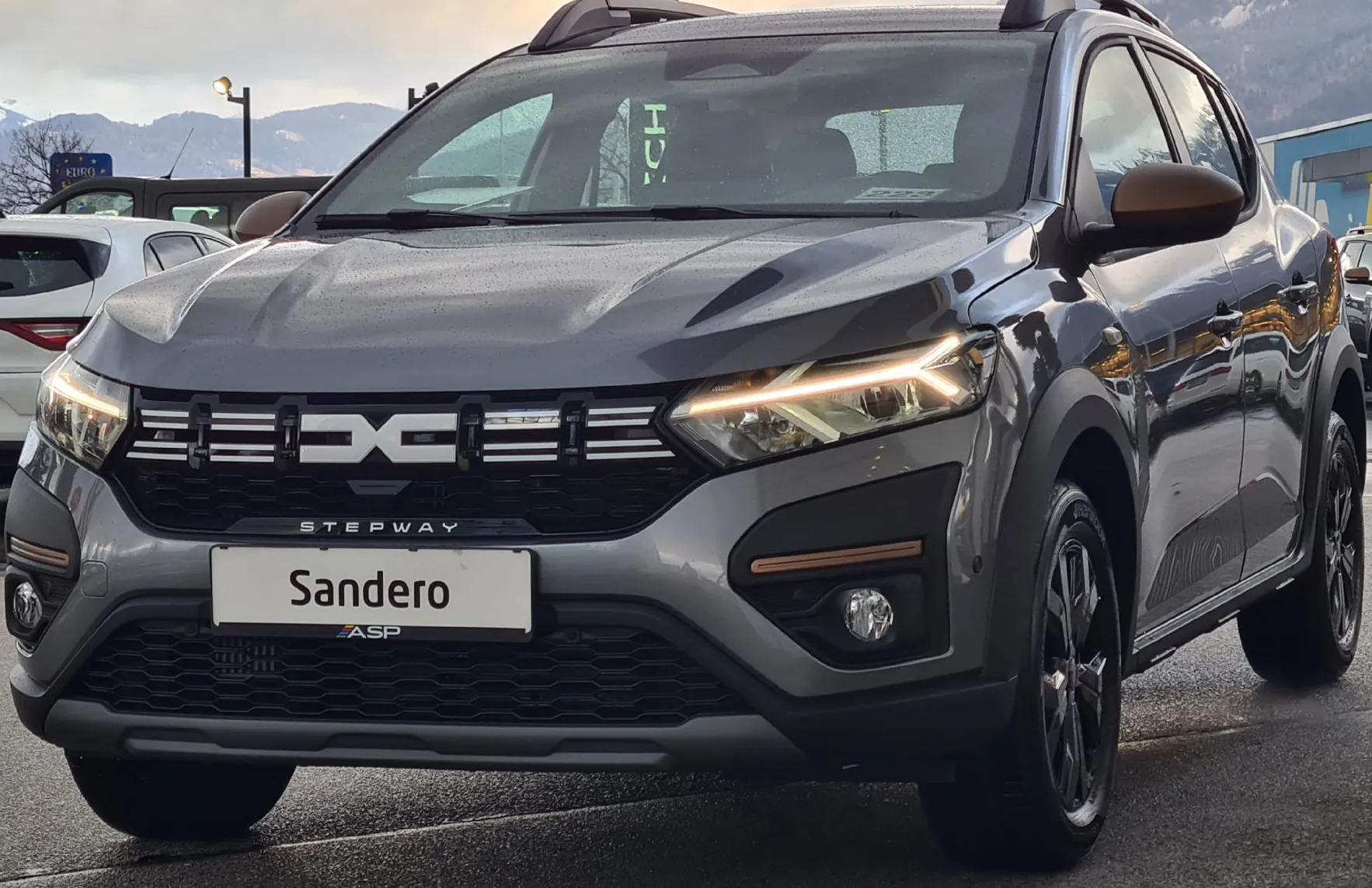Zunanja slika - Dacia Sandero - 1.0 TCe 110 Stepway Extreme - 3