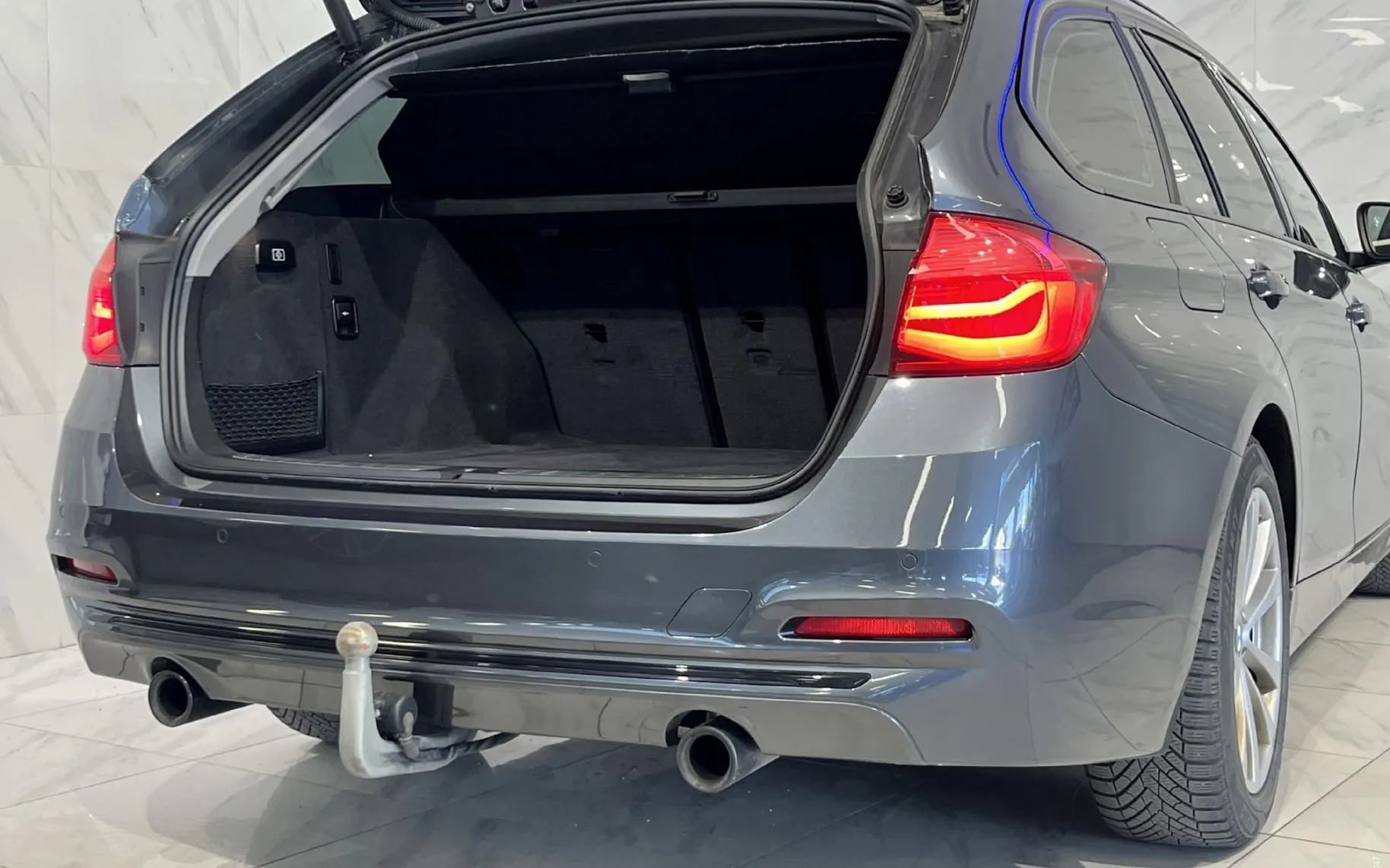 Zunanja slika - BMW serija 3 Touring: - 340i|xDrive|Tempomat|Pano|Gretje|PDC|HUD|Kljuka|.. - 6