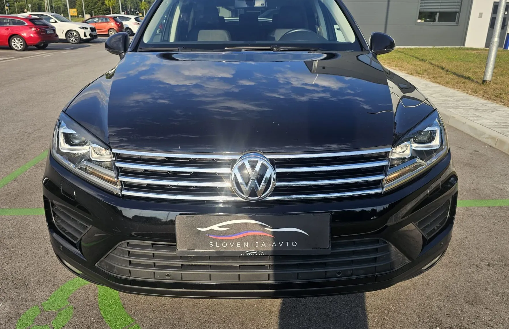 Zunanja slika - Volkswagen Touareg - 4motion V6 TDI Tiptronic|Xenon|Zračno vzmet|kljuka - 2