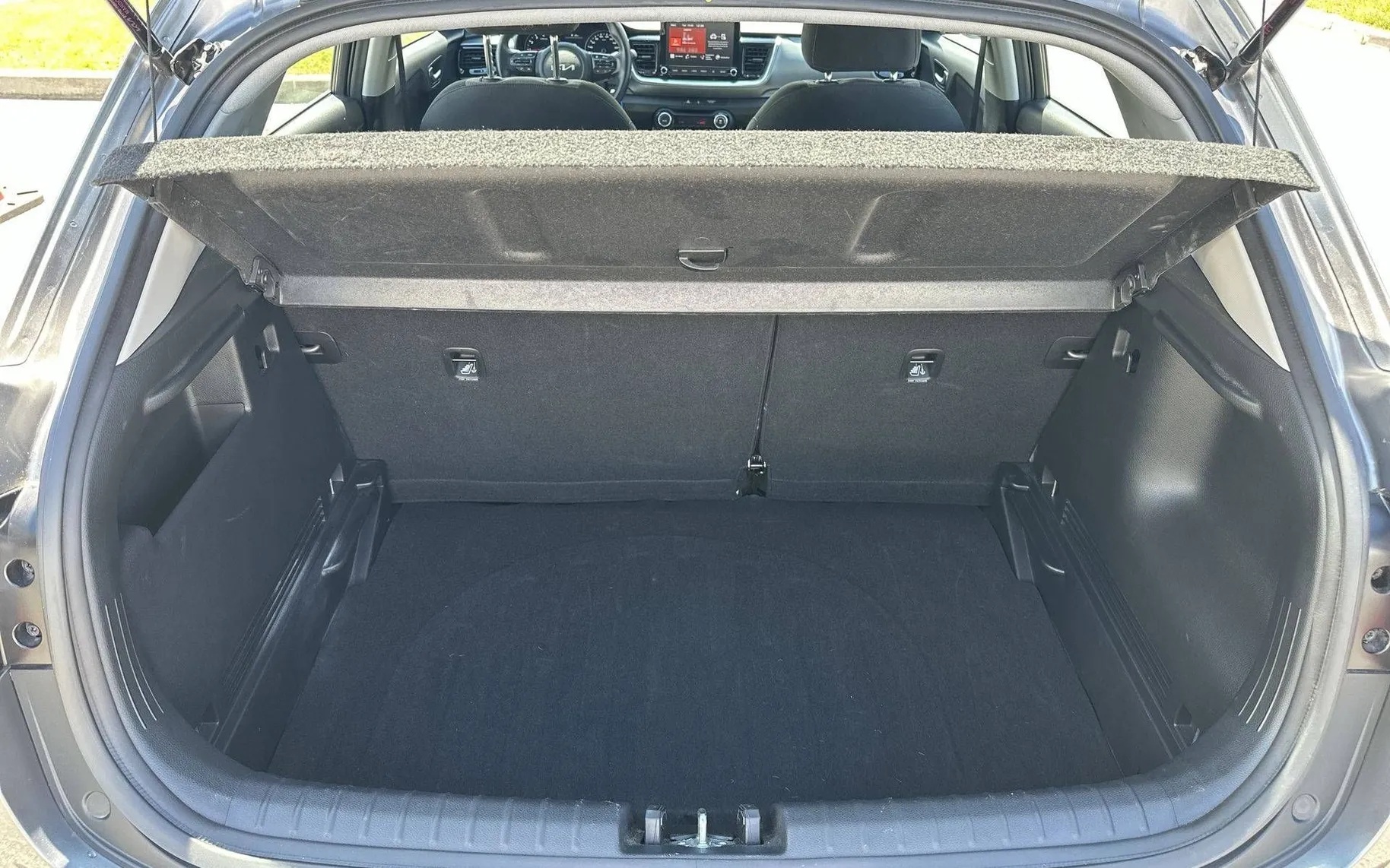 Notranja slika - KIA Stonic - 1.0 T-GDi LX Urban ISG - 12