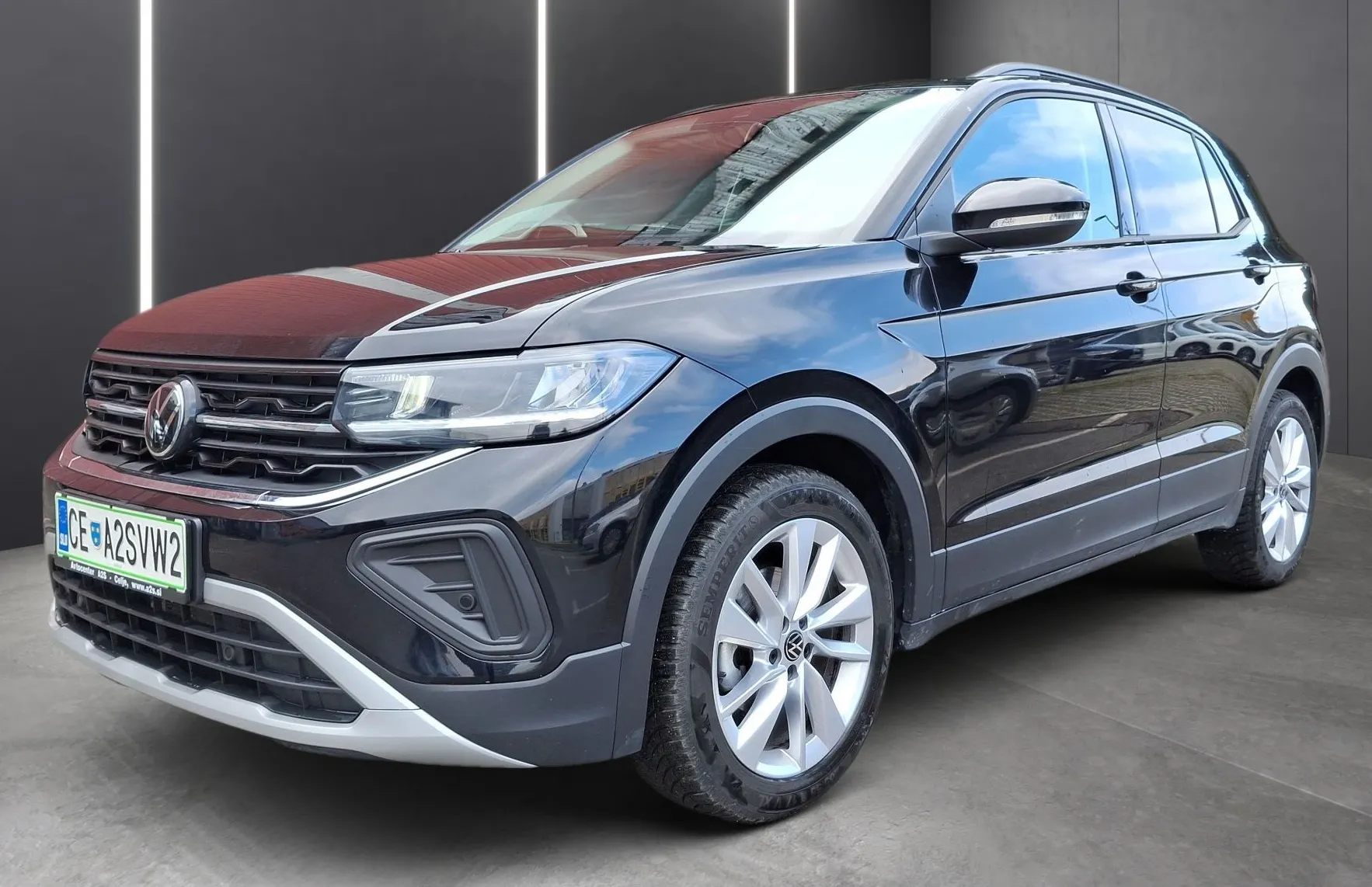 Zunanja slika - VW T-Cross - 1.0 TSI 4ALL 115KM - 1