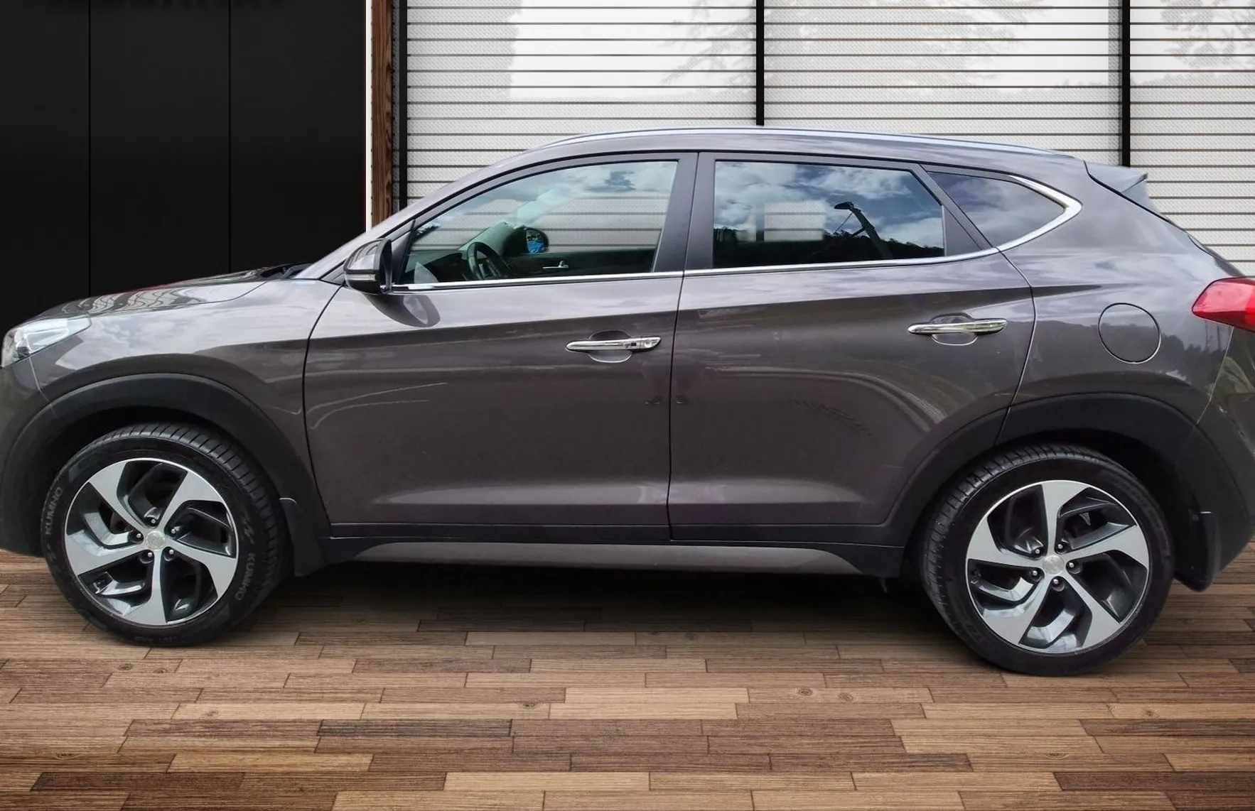 Zunanja slika - Hyundai Tucson - PREMIUM 1.6 T-GDI 177PS-SLO-1.LAST-XENON-NAVI-KAM - 6