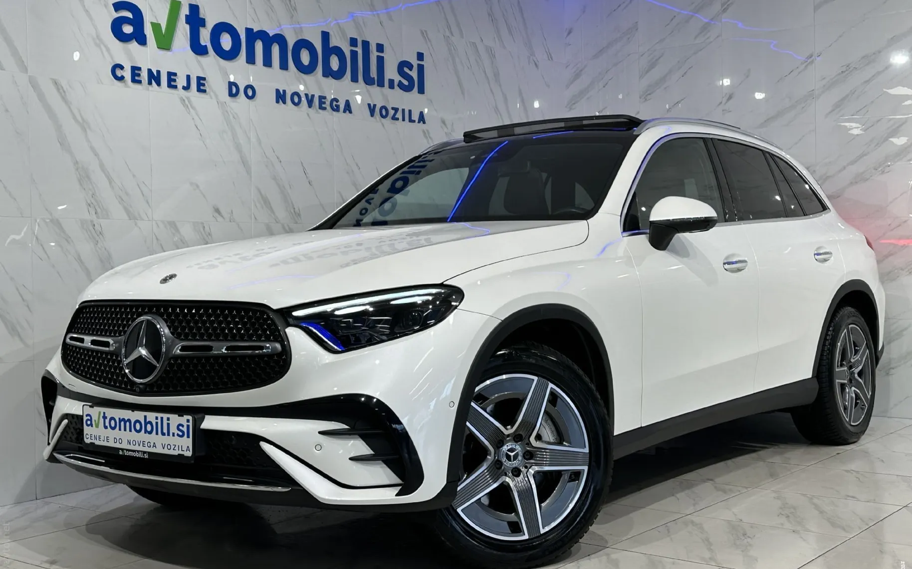 Zunanja slika - Mercedes-Benz GLC-Razred - 200|4Matic|AMG|Panorama|Memory|HUD|360K|Burmester. - 1