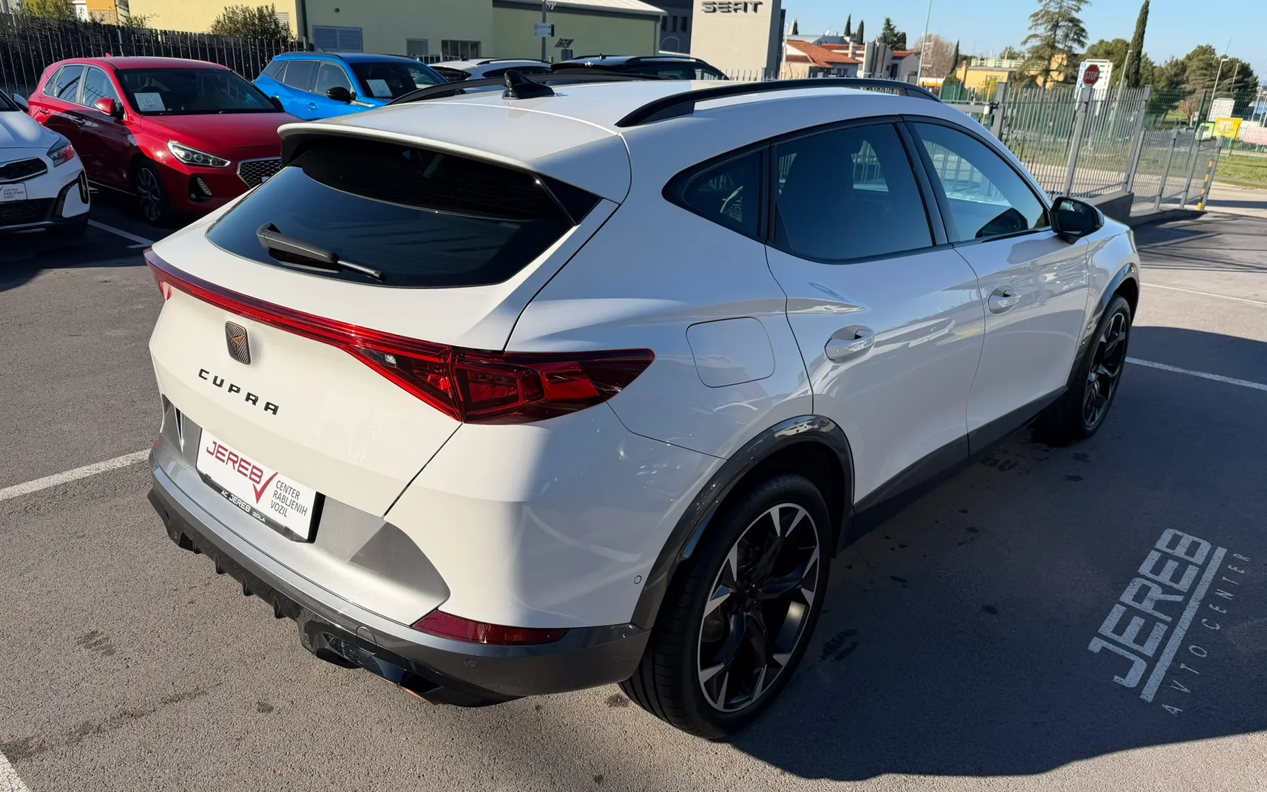 Zunanja slika - Cupra Formentor - 1.4 e-HYBRID 150 kW  205 KM  6-DSG - 5