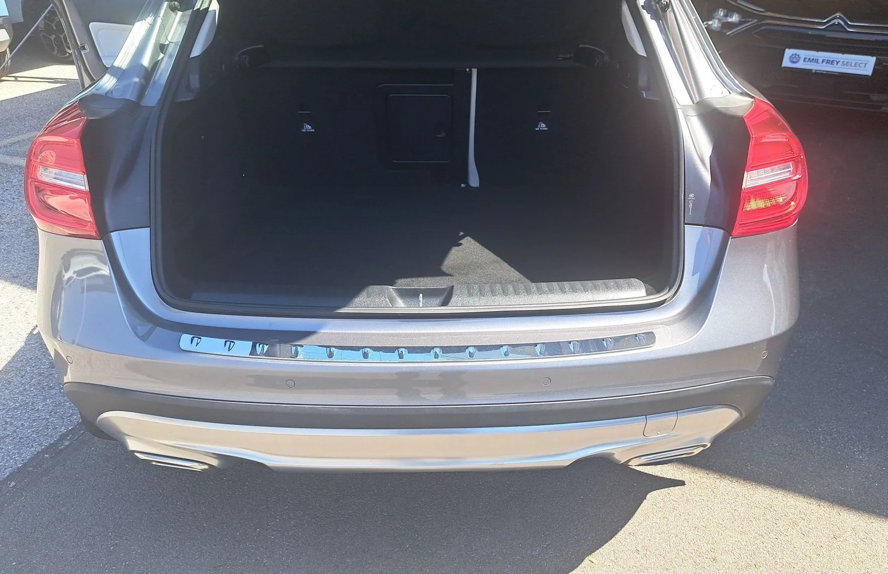Zunanja slika - Mercedes-Benz GLA-Razred - GLA 180 d Urban - 12
