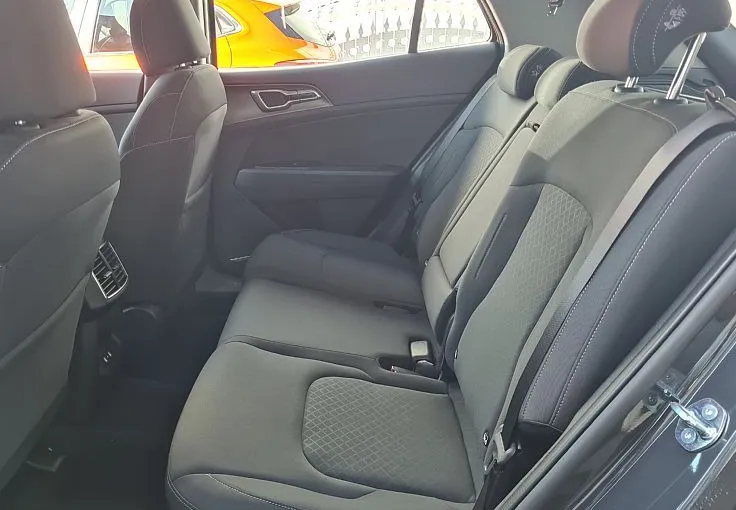 Zunanja slika - KIA Sportage - 1.6 T-GDi 110kW LX Fresh. 7 DCT - 9