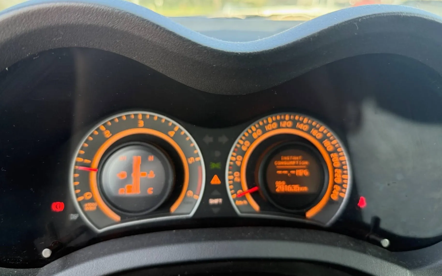 Notranja slika - Toyota Auris - 2.0 D4-D NA KREDIT BREZ POLOGA - 7