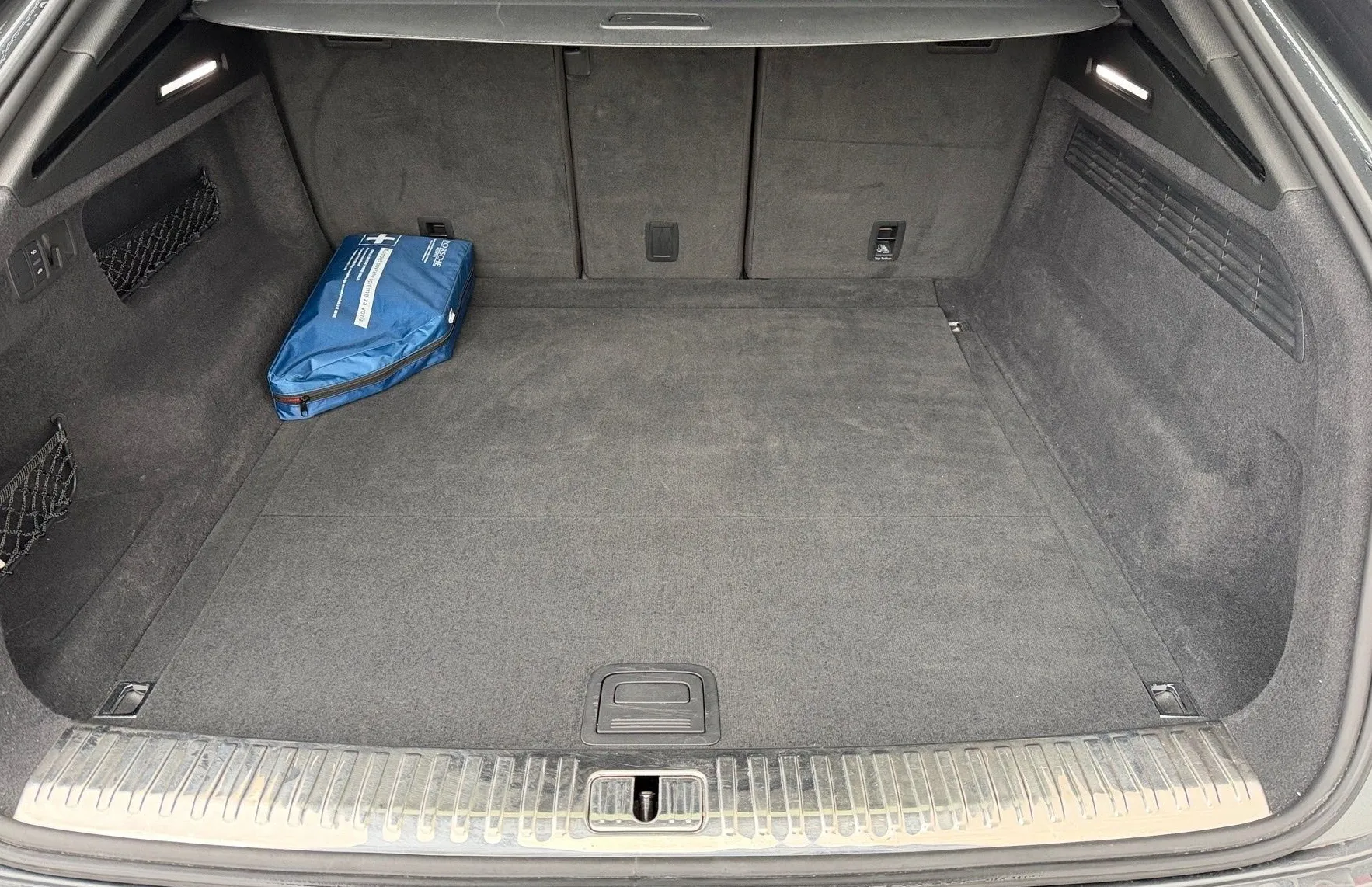 Zunanja slika - Audi Q8 - 50 TDI Quattro-S Line-Zračno-22 COL-360kamera-Navi - 12