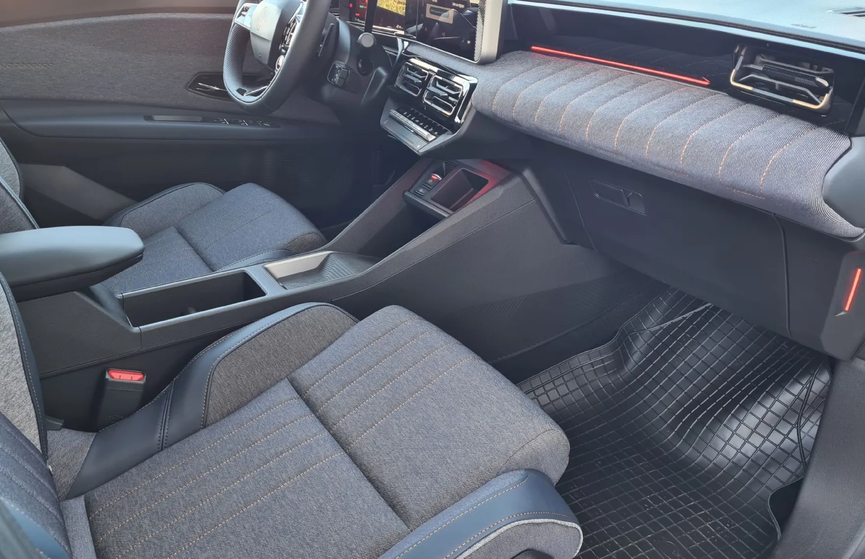 Zunanja slika - Renault 4 E-tech - techno EV52 Comfort range - 11
