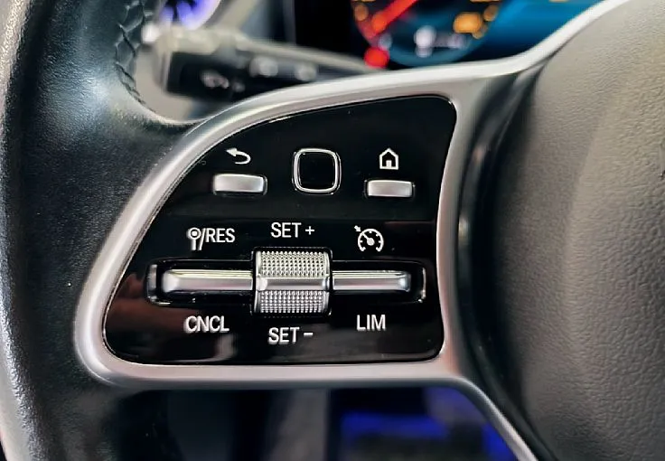 Zunanja slika - Mercedes-Benz GLA-Razred - 180 URBAN PRO-SLO-AMBI-LED-DAB-KAM-AVT.PRTLJ-VIDEO - 9