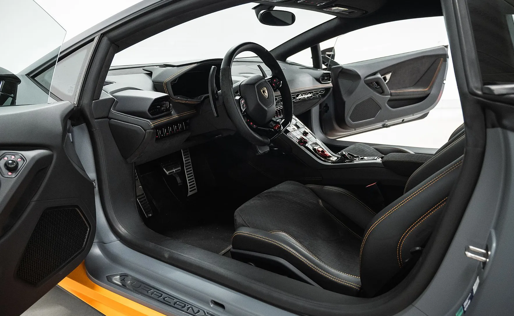 Zunanja slika - Lamborghini Huracan - LP 610-4 AVIO 1 od 250 - 11