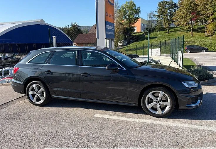 Zunanja slika - Audi A4 - Avant 30 TDI Advanced S tronic ZELO LEP SAMO 35000KM - 5