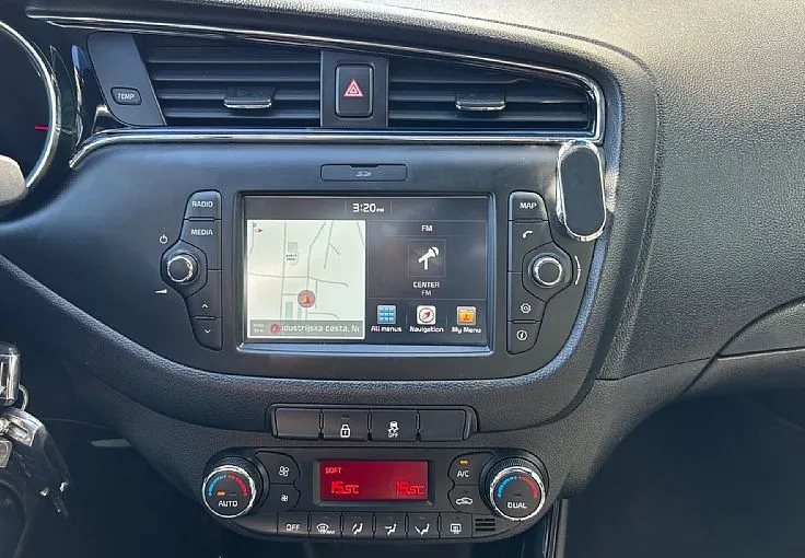 Zunanja slika - KIA Ceed - SW 1.6 CRDI EX GT-line NAVI - 9