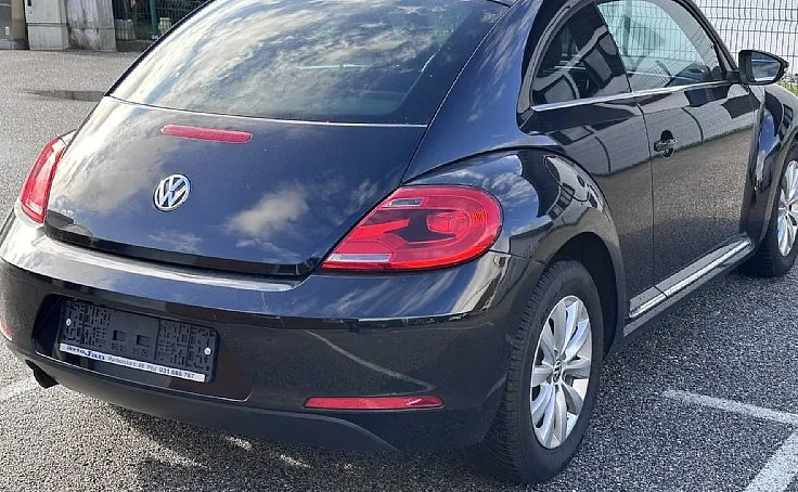 Zunanja slika - Volkswagen Beetle - 1.2 TSI Design °VELIKI SERV.°TEMPOMAT°AVT. KLIMA° - 4