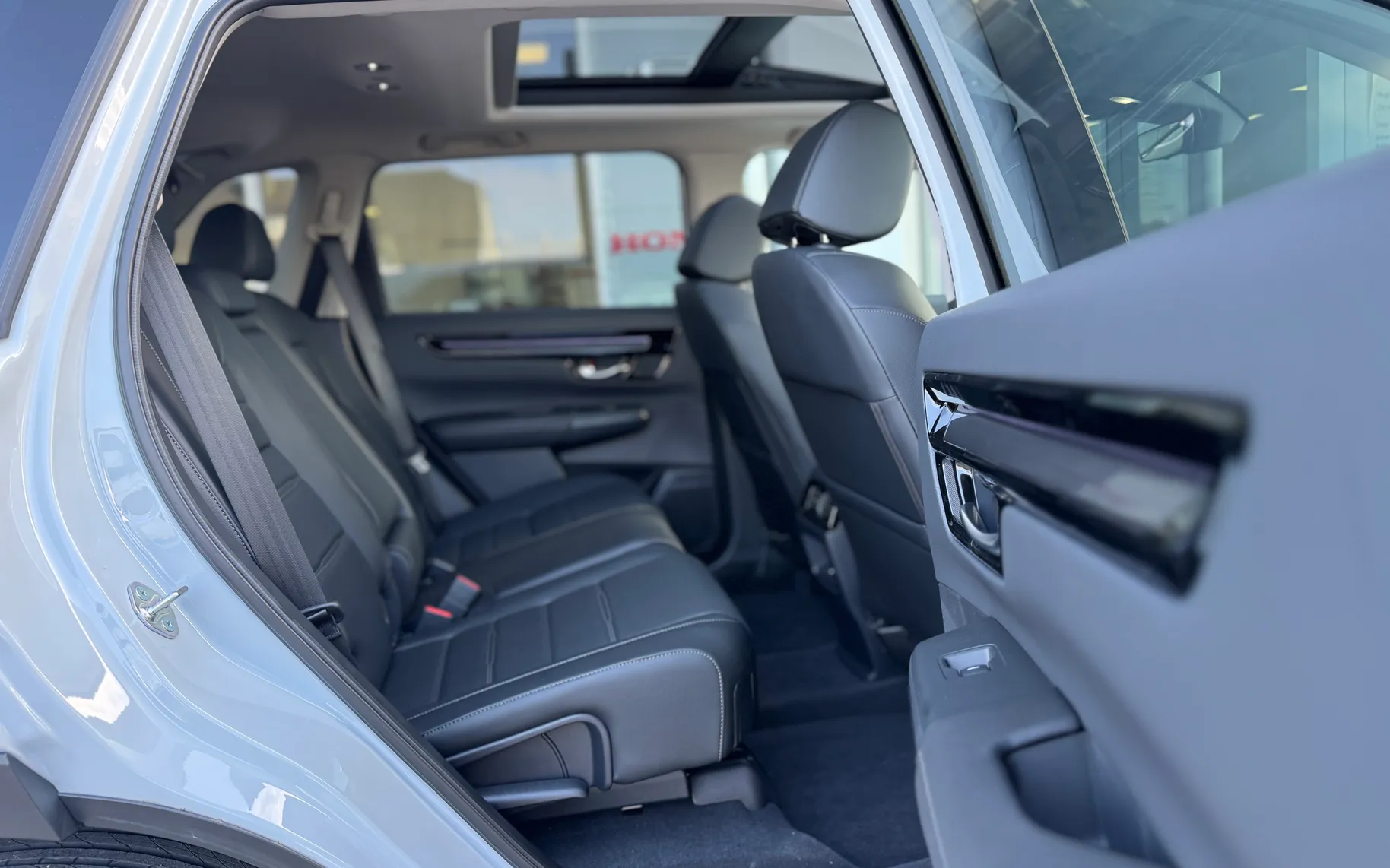 Zunanja slika - Honda CR-V - HYBRID-AWD-2.0-ELEGANCE-E-CVT-BLACK WHITE-SLO-TOP - 3