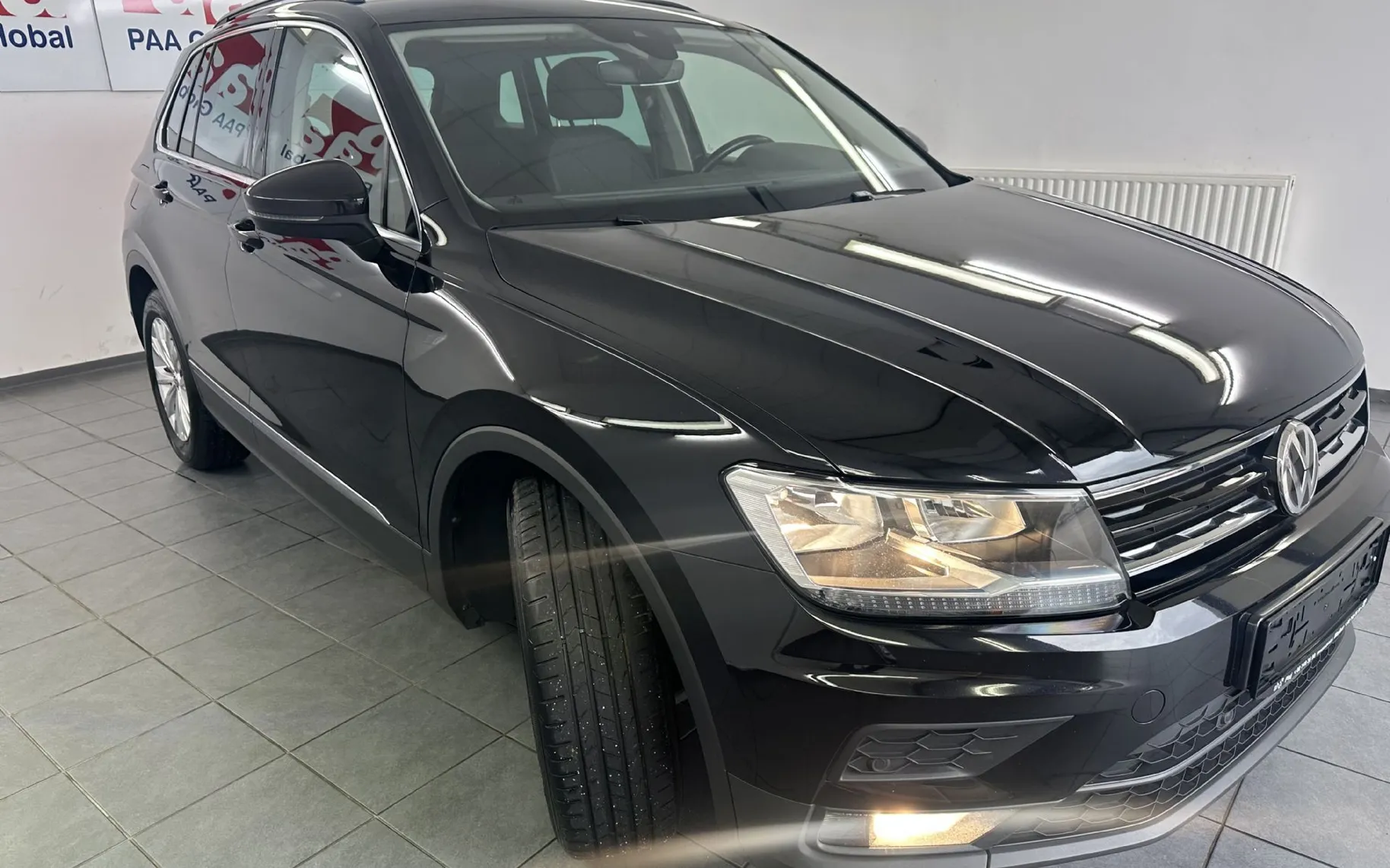 Zunanja slika - Volkswagen Tiguan - 2.0 TDI Comfort DSG.110kW.NAVI.ALU.PDC.DIZEL - 2