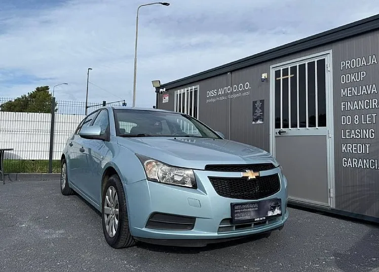 Zunanja slika - Chevrolet Cruze - 1.6 LT PLIN NA KREDIT BREZ POLOGA... - 2