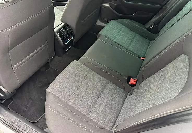Zunanja slika - Volkswagen Passat - Variant 2.0 TDI 150ks °DSG° °FULL-LED° °KAMERA° °KLJUKA° - 12