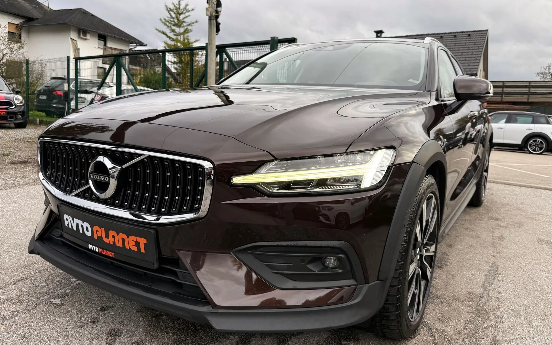 Zunanja slika - Volvo V60 Cross Country - D4 AWD AUT Momentum - 8