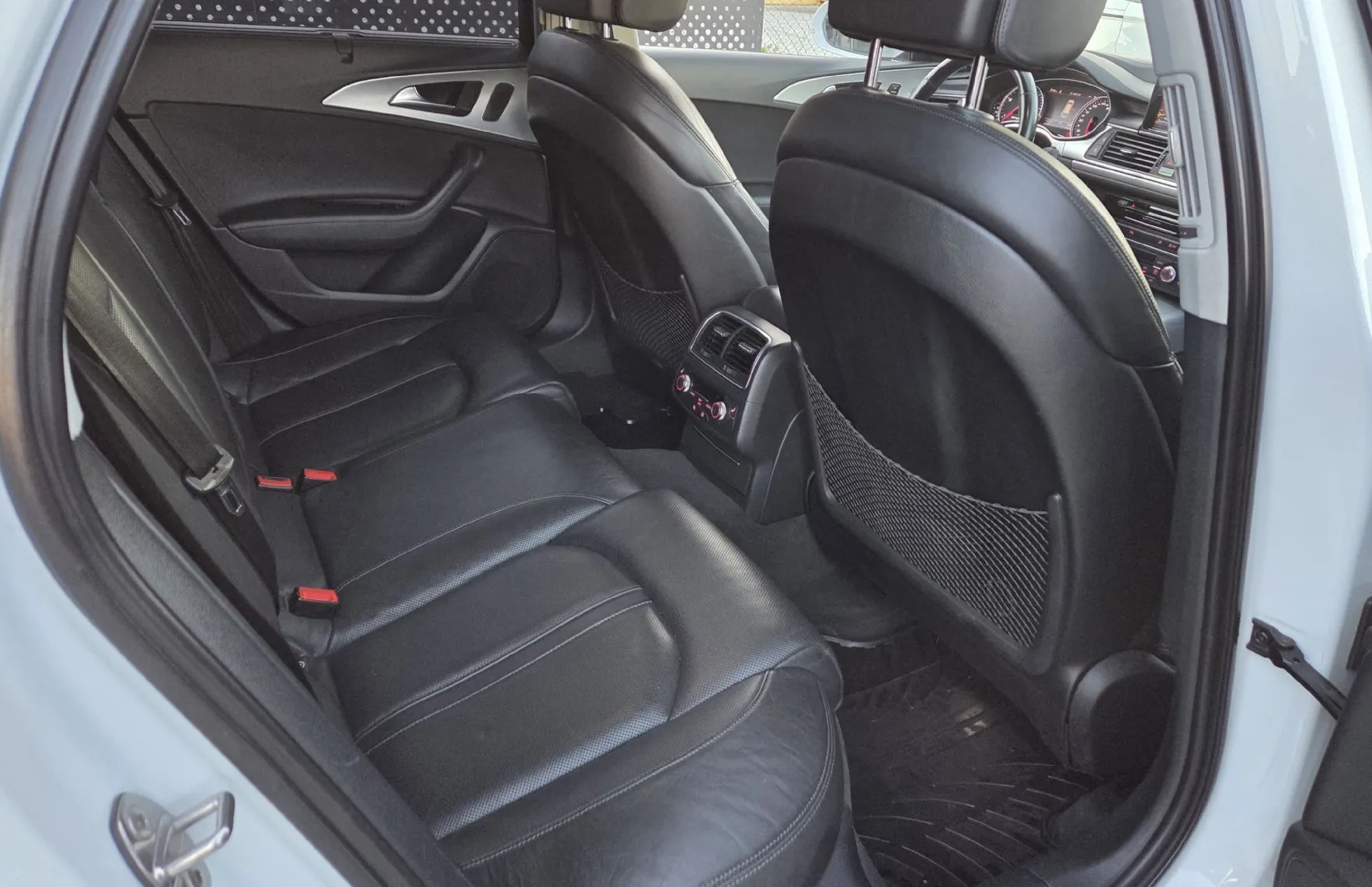 Zunanja slika - Audi A6 Allroad - 3.0TDIquattro-night vision-pdc navi-alu-kamera - 11