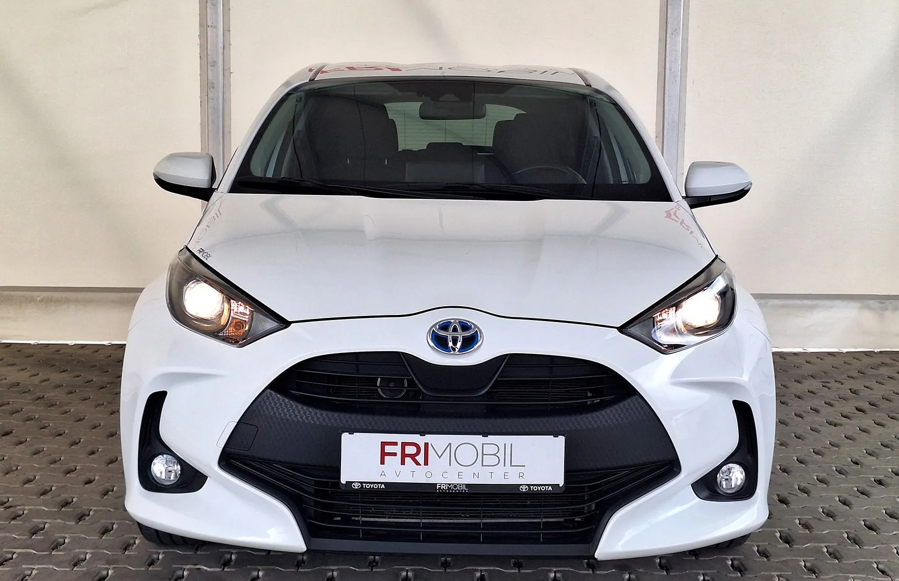 Zunanja slika - Toyota Yaris - 1.5 VVT-i hibrid Sol MY22 E-CVT - 5