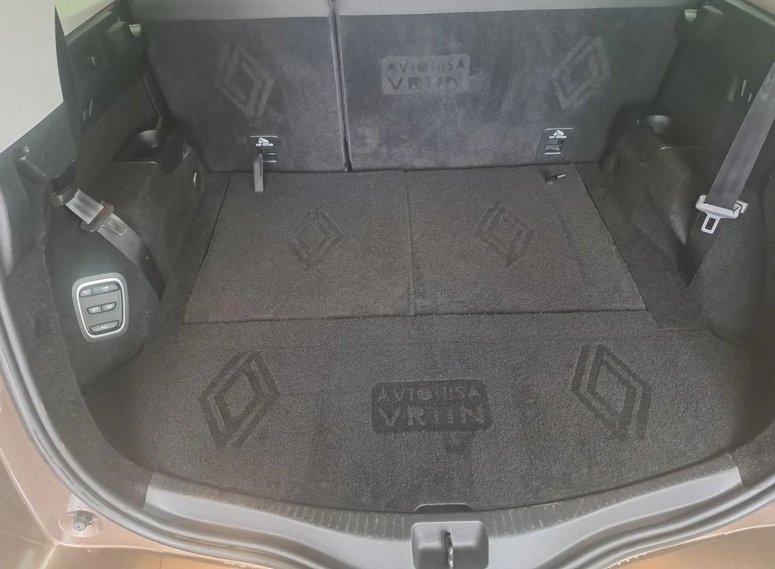Zunanja slika - Renault Scénic - Grand Scenic Bose Energy dCi 130 Z ENOLETNIM JAMSTVOM 7 SEDEŽEV - 16