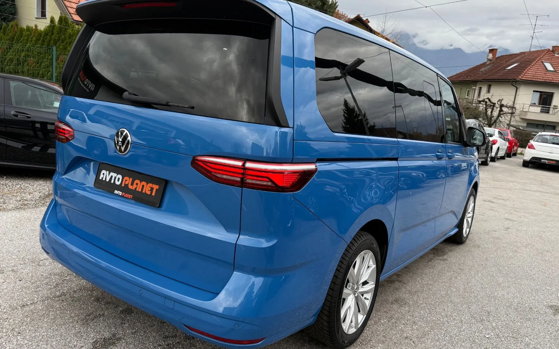 Zunanja slika - Volkswagen Multivan - T7 L2 2.0 TSI AUT. 1.LASTNIK IQ LED 7 SED. KAMERA - 7