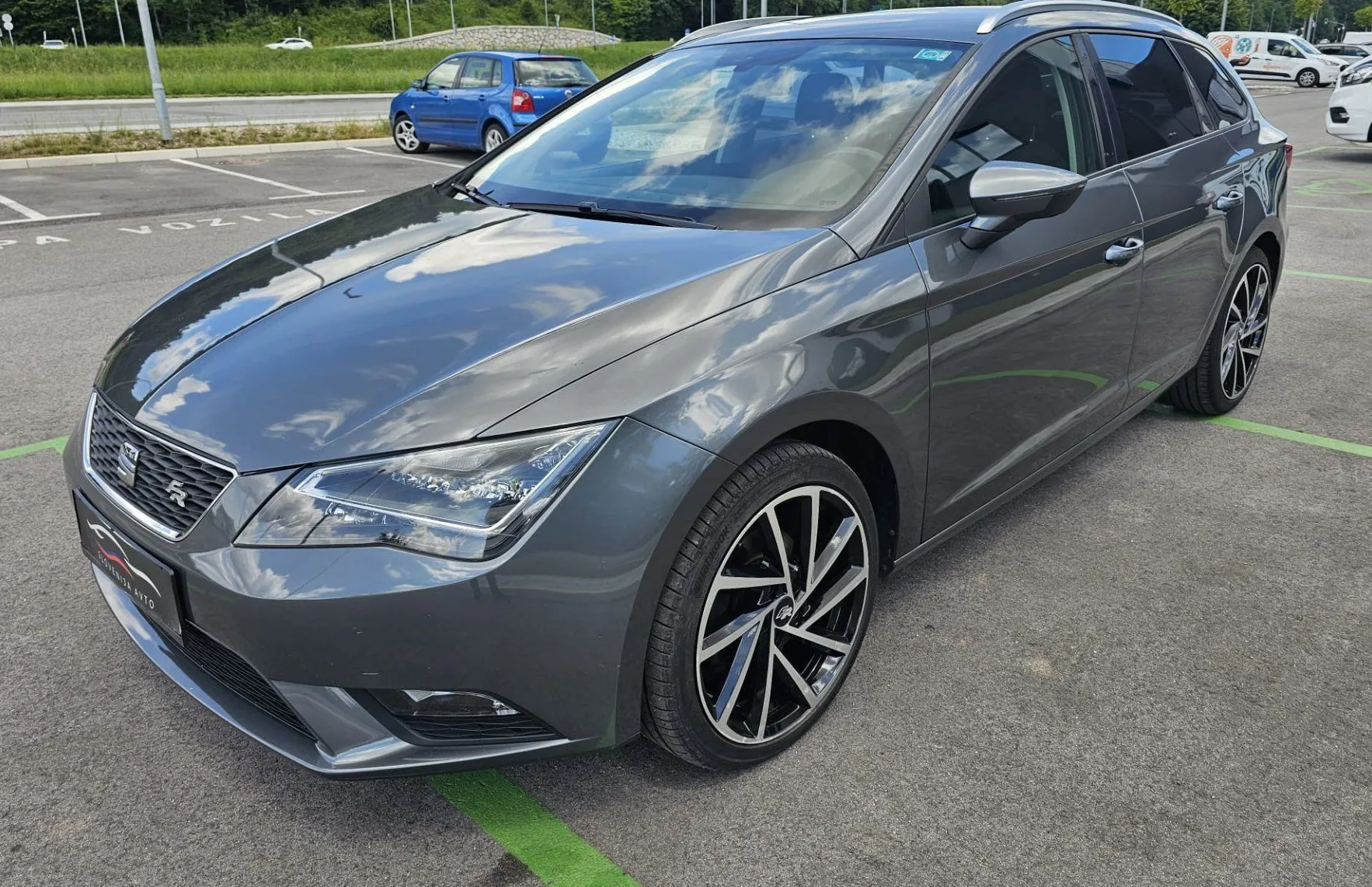 Zunanja slika - Seat Leon - ST 1.6 TDI FR Start Stop DSG|FulLED|kljuka|PDC|nav - 1