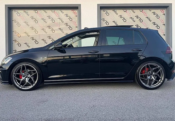 Zunanja slika - Volkswagen Golf - 1.6 TDI BMT R-Line Edition  Pano - ACC - Virtu EVC - 4