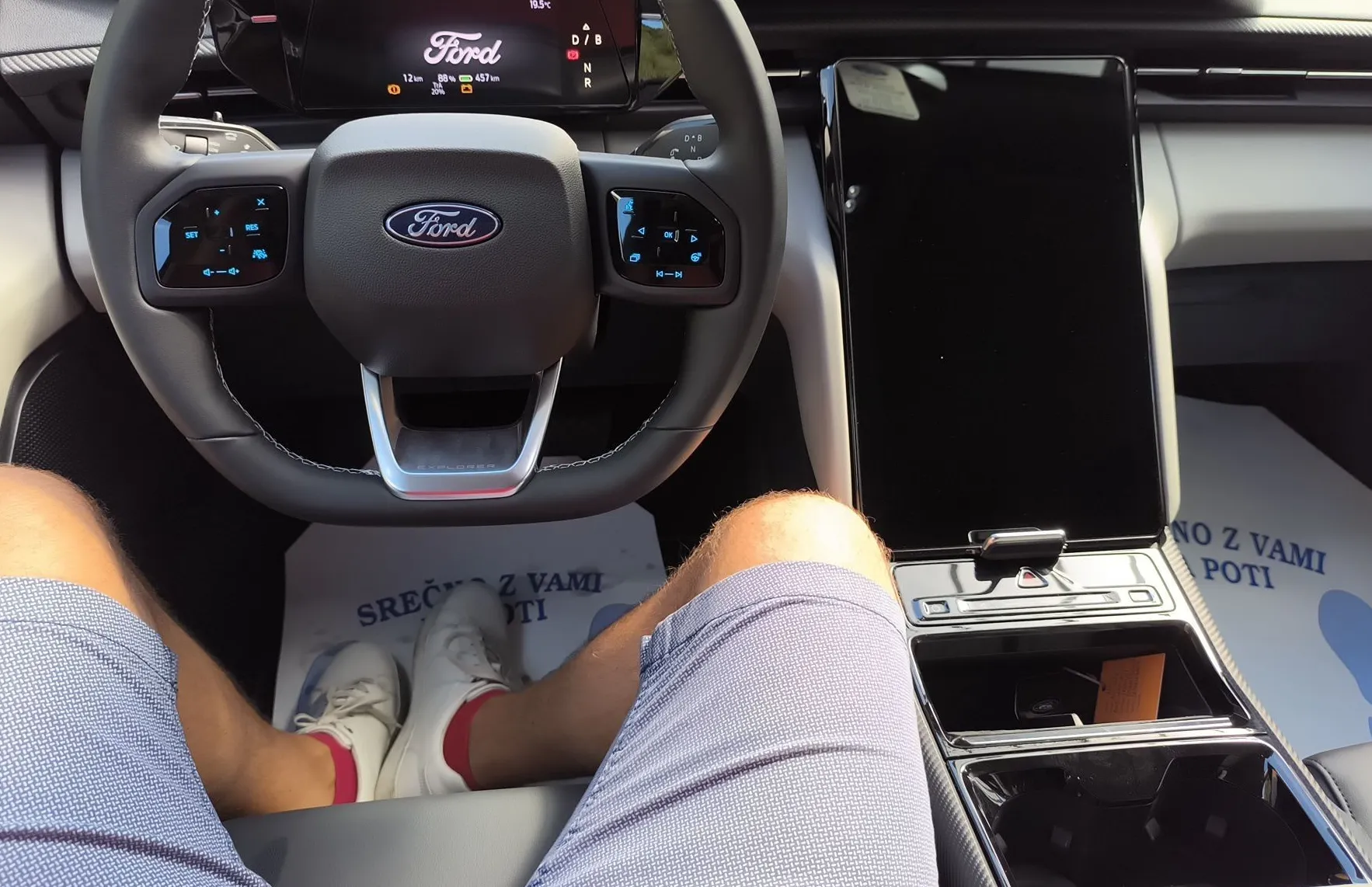 Zunanja slika - Ford Explorer - EV PREMIUM dv.elektr.79kWh 250 kW at AWD - 10