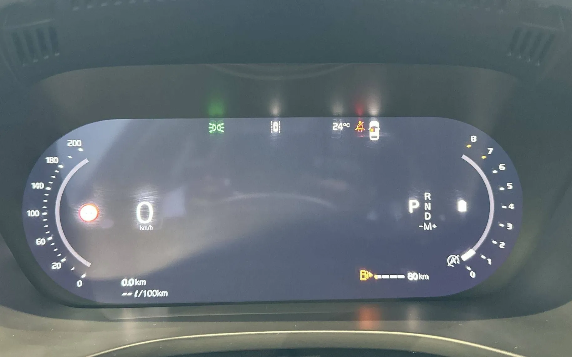 Notranja slika - Volvo XC60 - B5  P  AWD Plus Dark - 16