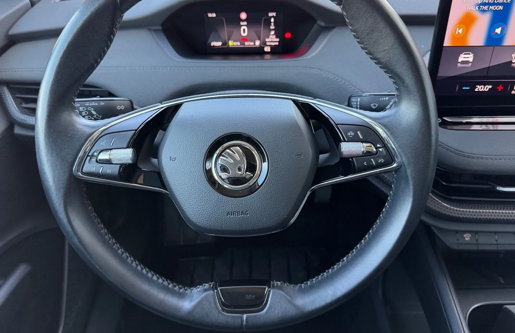 Zunanja slika - Škoda Enyaq - IV 50-Navigacija AppConnect Zatemnjena stekla... - 7