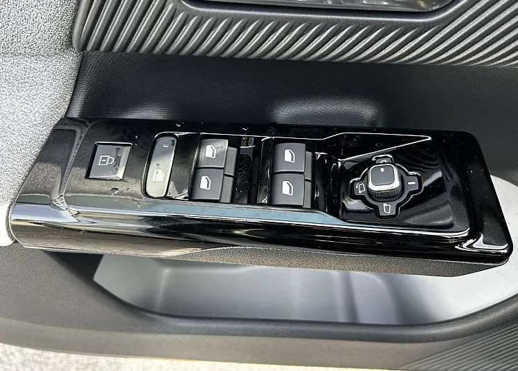 Zunanja slika - Citroën C5 Aircross - PLUS Hibrid 145 avtomatik 107kW - 13