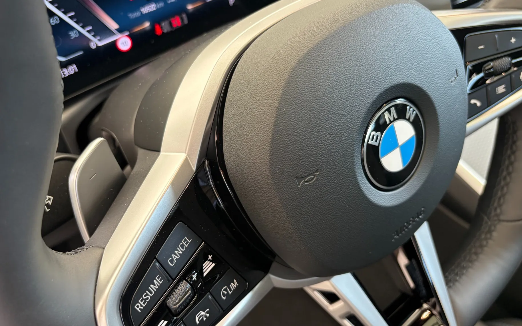 Zunanja slika - BMW Serija 3 - BMW 330i xDrive, 190KW M Sports package - 13