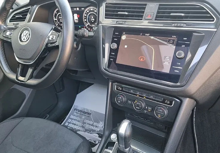 Zunanja slika - Volkswagen Tiguan - 2.0 TDI-DSG-VIRTUAL-PANORAMA-VELIKA NAVI-KAMERA- - 8