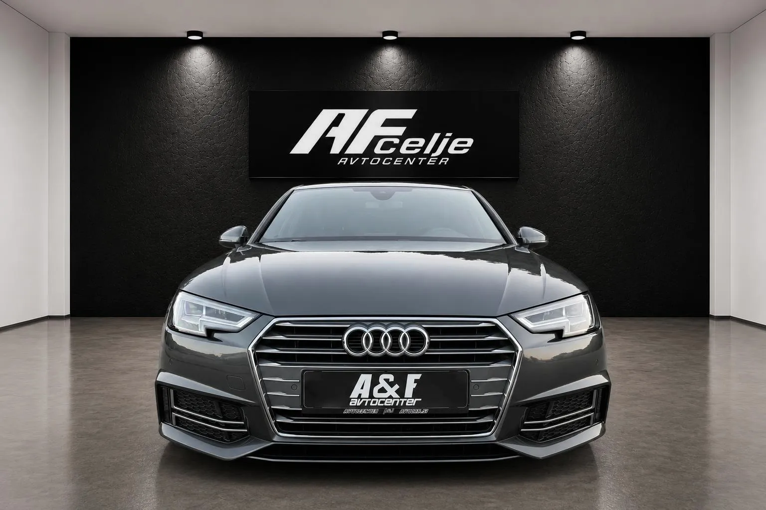Zunanja slika - Audi A4 - 2.0 TDI-3X S LINE-70.000km-1 LASTNIK-XENON+LED-... - 2