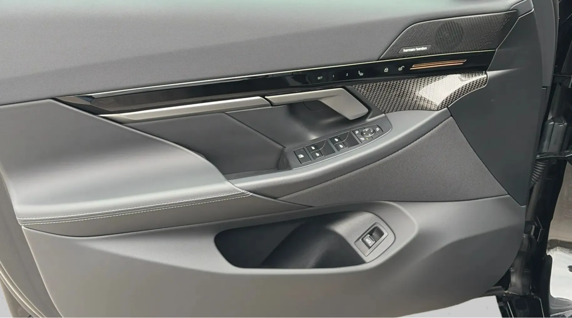 Zunanja slika - BMW Serija 5 - Touring: 520d xDrive  AT - 15
