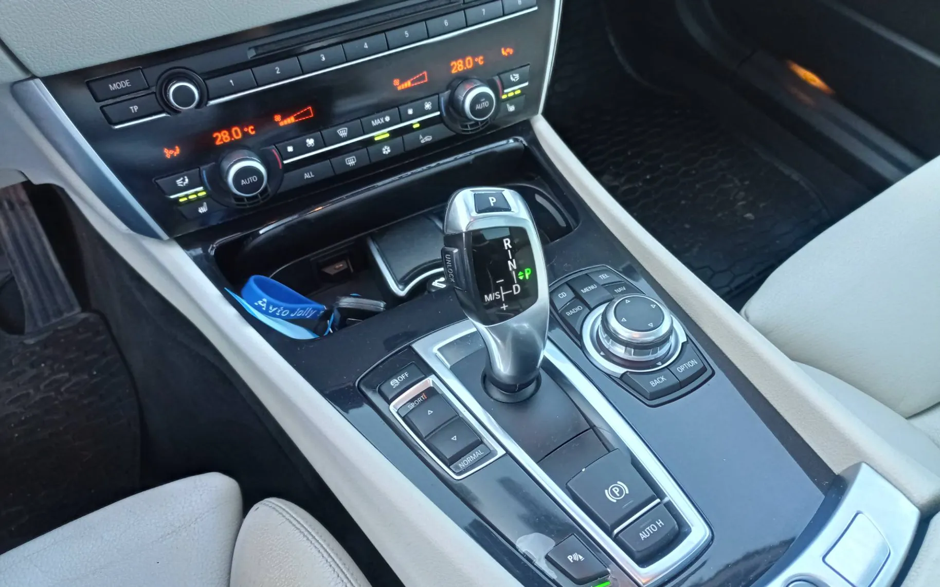 Zunanja slika - BMW Serija 5 - 530d PANORAMA.KAMERA.VSA MOŽNA OPREMA - 17