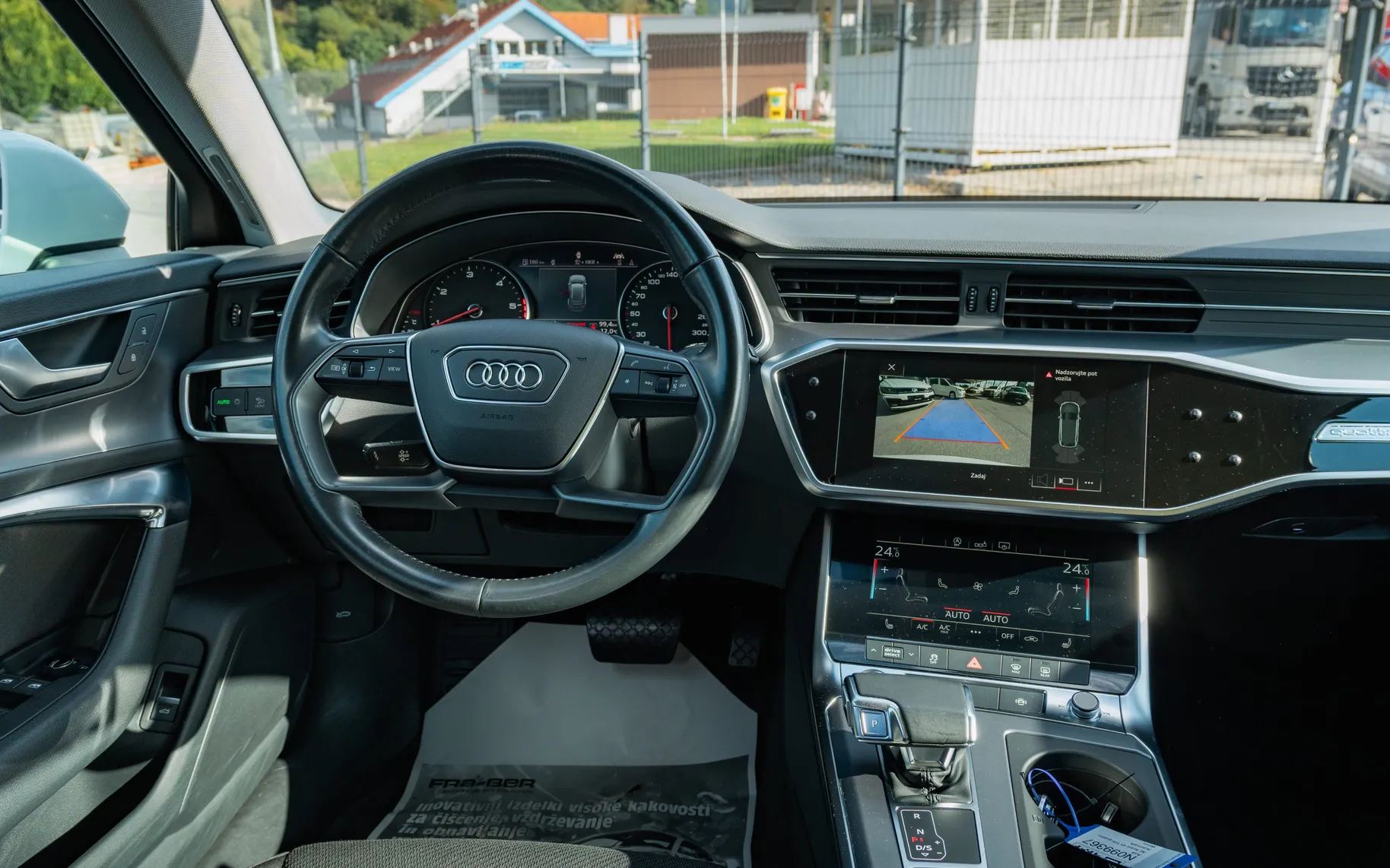 Notranja slika - Audi A6 - Avant 40 TDI quattro Sport S tronic - 9