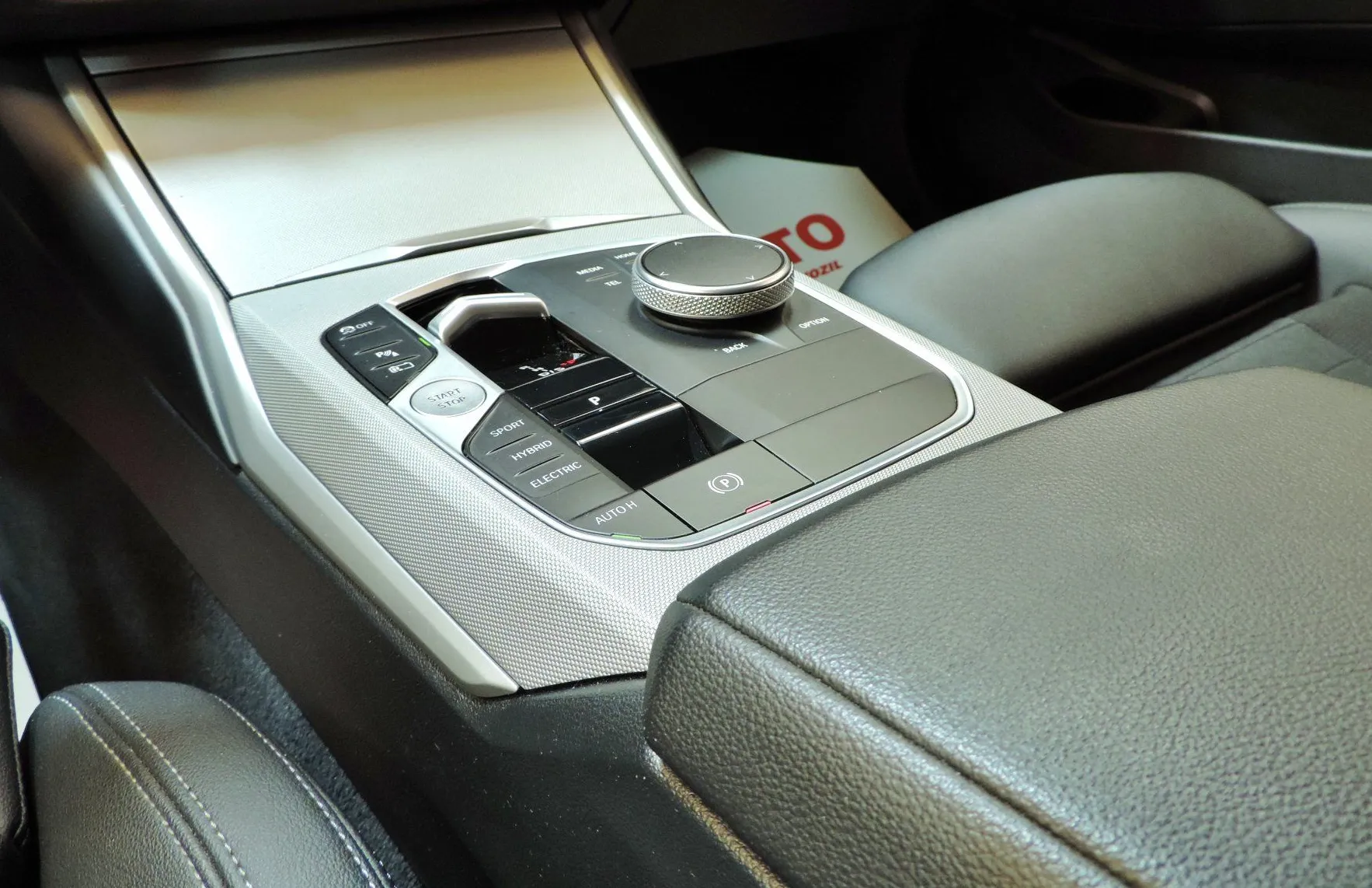 Zunanja slika - BMW Serija 3 - Touring: 330e xDrive Touring Avt. NOVI MODEL.... - 19